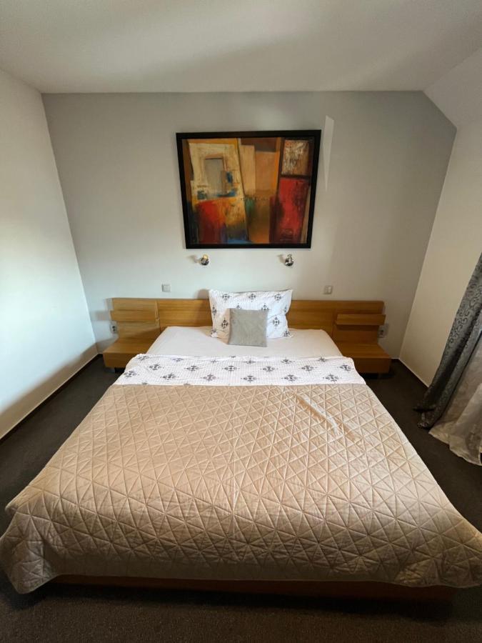 Hotel Algar 奥帕瓦 外观 照片